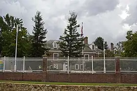 Ambassade à Canberra.