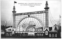 Photo de l'entrée de l'exposition de 1925.