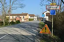 Entrée d'Urbise par la route départementale 490