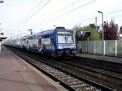Entrée en gare d'une rame Z 20900 du RER C.