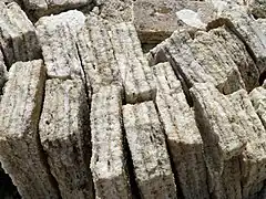 Plaques de sel taillées