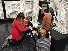 Etudiants au Musée des Moulages