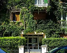 Immeuble des nos 71-73.