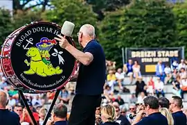 Grosse caisse du bagad Douar ha Mor