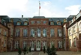 Façade du palais, côté cour d'honneur.
