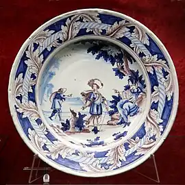 Plat à décor champêtre, Grasse, musée d'art et d'histoire de Provence.