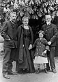 La famille Curie au BIPM, en 1904.