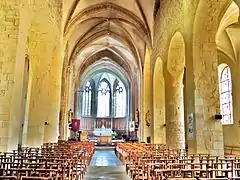 Nef de l'église abbatiale.