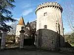 La tour du château de Belleville.