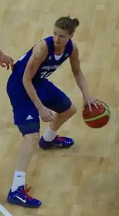 Florence Lepron au dribble