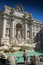 Le dieu Océan au centre de la fontaine