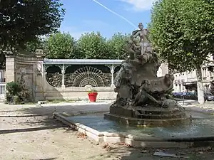 Place Amédée-Larrieu, à Bordeaux (1902).