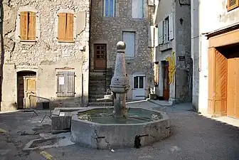 Fontaine.