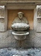 Il Facchino, Fontana del Facchino, Via Lata.