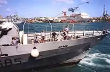 Lance-amarres manuel à courte distance