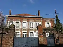 Une maison d'ingénieur.