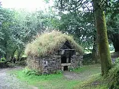 Four collectif (1870) de la maison Cornec à Saint-Rivoal dans le Finistère.
