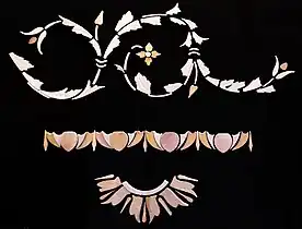 Tessons de marbres provenant d'un décor mural en opus sectile trouvés au Palatin de Rome.