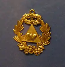 Bijou de la Vraie fraternité.