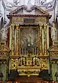 Le maître-autel.