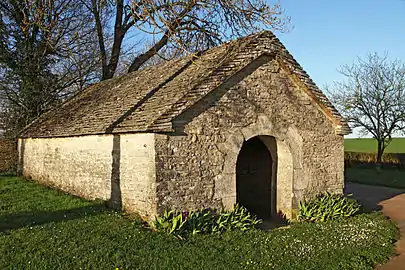 Lavoir côté ouest.