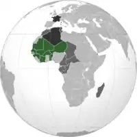 L'Afrique occidentale française après la Seconde guerre mondiale (en vert), et les autres possessions françaises en gris.