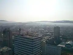 Vue hivernale de Fukuoka à partir de la tour.