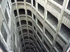 « Puits » du garage