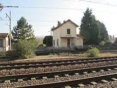 Bâtiment du garde barrière (2011).