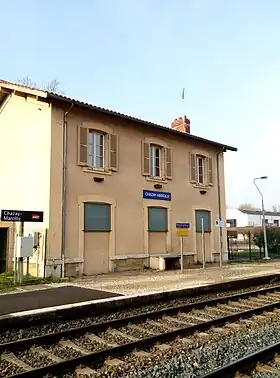 Image illustrative de l’article Gare de Chazay - Marcilly