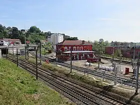 Ancienne gare Saint-Clair à la convergence des voies vers Collonges, Sathonay et Ambérieu.