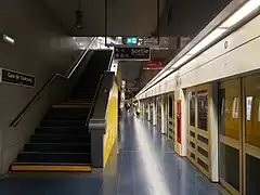 Quai direction C.H.-Dron