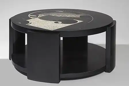 Table basse en laque,1931