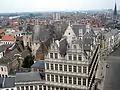 Vue (incomplète) du complexe de bâtiments formant l’hôtel de ville de Gand.
