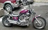 XV 535 transformée en chopper/bobber.
