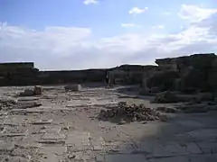 Vue de la grande cour du temple funéraire