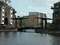 Glengall Bridge,  pont-levant dans le Millwall Inner Dock sur l'Île aux Chiens.