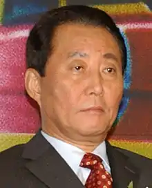 Goh Kun(par intérim de mars à mai 2004)