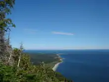 Photographie montrant le Golfe du Saint-Laurent à la hauteur du Parc national de Forillon
