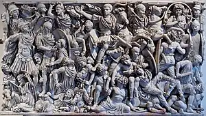 Grand sarcophage Ludovisi. Scène de bataille entre Romains et Barbares. L. 2,73 ; H. 1,53 m.250-260 EC. Musée national romain, Palais Altemps