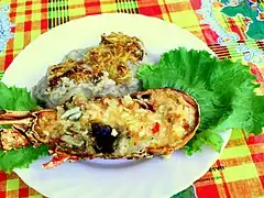 Gratin de bananes et langouste.