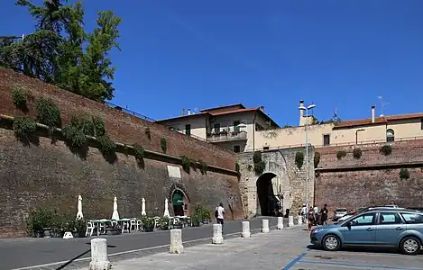 Porta Vecchia.