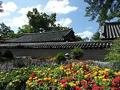 Entrée de Gyeongijeon, 2014