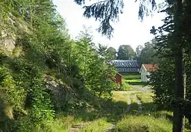 Anciens bâtiments militaire