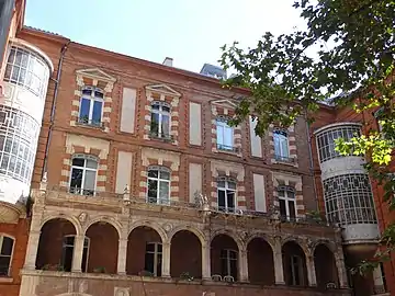 Hôtel Antonin : élévation au-dessus des galeries Renaissance