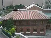 Le bloc d'hébergement.