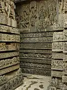 Frise sur les soubassements