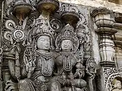 Lakshminarayana (Vishnu et Lakshmi, détail)