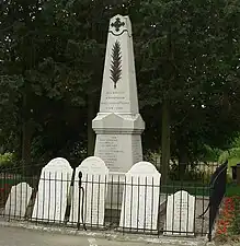 Le monument aux morts.