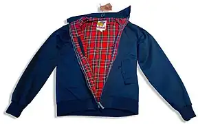 Harrington de la marque française Harrington, avec doublure en Tartan Royal Stewart.